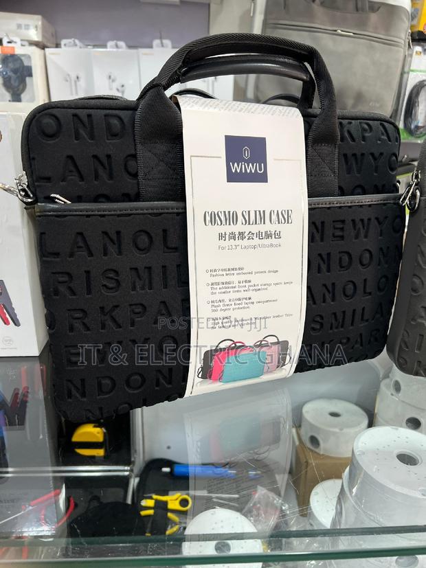 Wiwu Laptop Bag · Photo 3