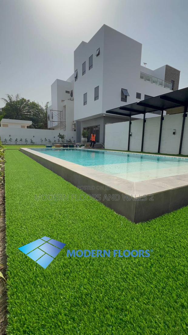 Artificial Turf Carpet Grass · Photo 4