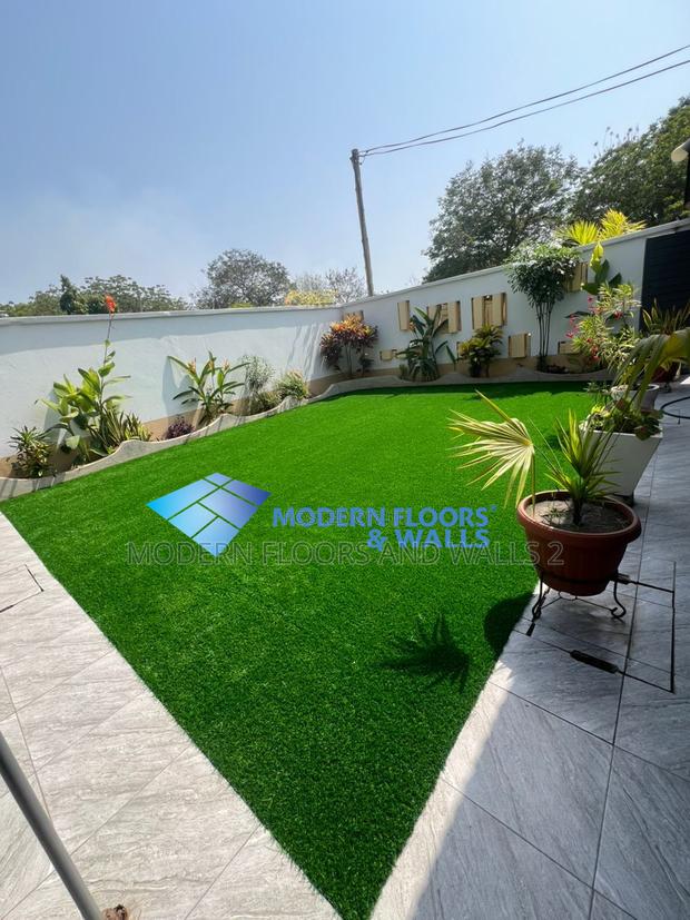 Artificial Turf Carpet Grass · Photo 8