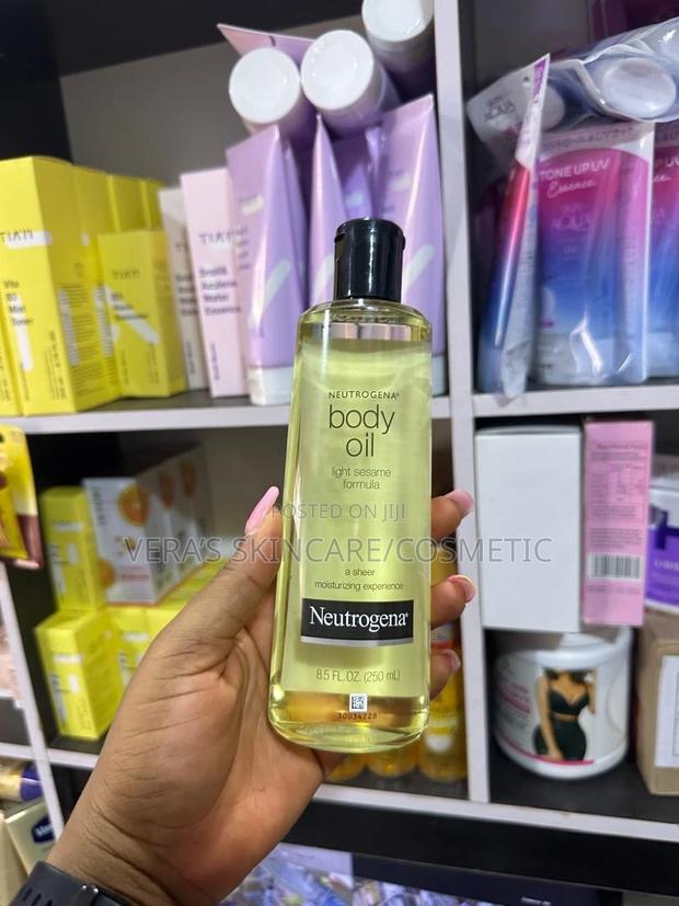 Neutrogena Body Oil · Photo 2