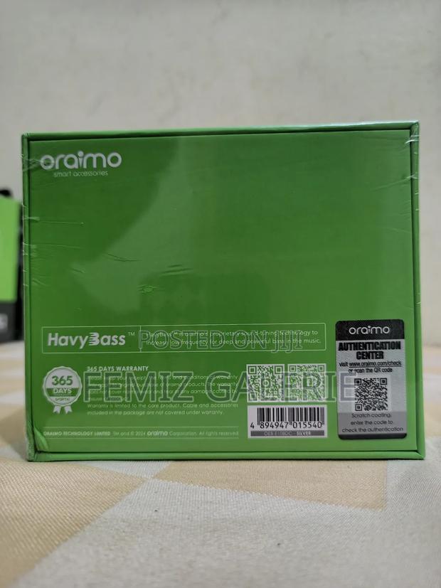 Oraimo Freepods Pro+ Hybrid ANC True Wireless Earbuds · Photo 2