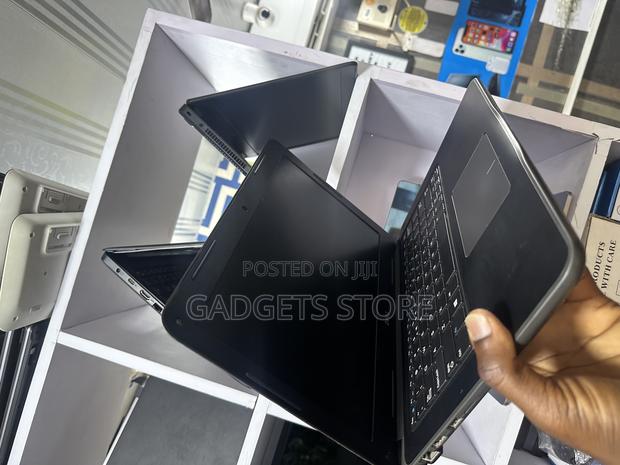 Laptop Dell Latitude 13 3380 8GB Intel SSD 128GB · Photo 3