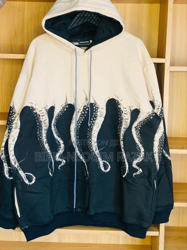 Heavy N Thick Hoodies Available in Stock · Photo 7
