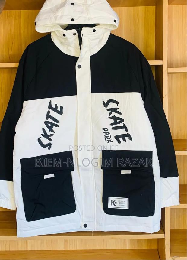 Long Up to Knee Level Winter Jacket Available · Photo 1