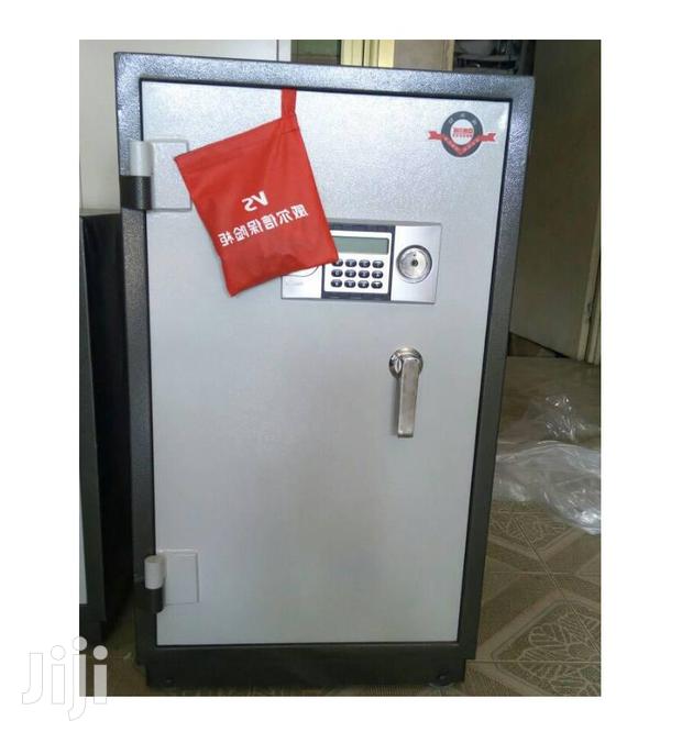 Money Safe · Photo 1