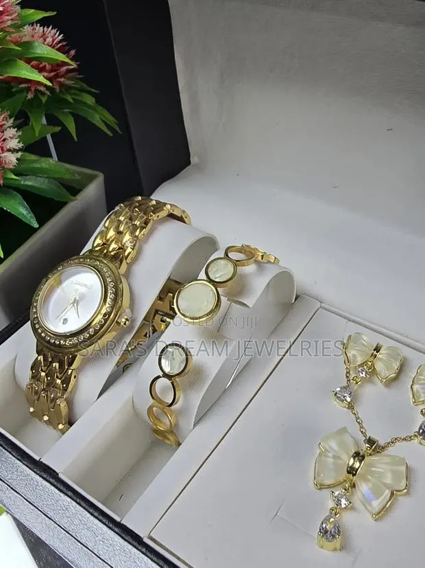 Jewelry Sets · Photo 1