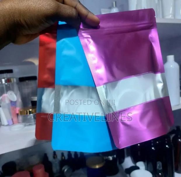 Customised and U Customised Pouches · Photo 1