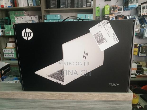 New Laptop HP Envy 14 16GB Intel Core I7 SSD 512GB · Photo 1