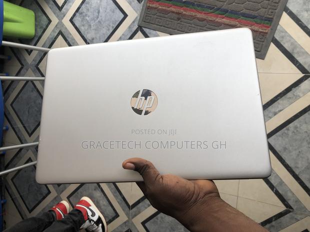 Laptop HP 15-Dy1032wm 8GB Intel Core I3 SSD 256GB · Photo 1