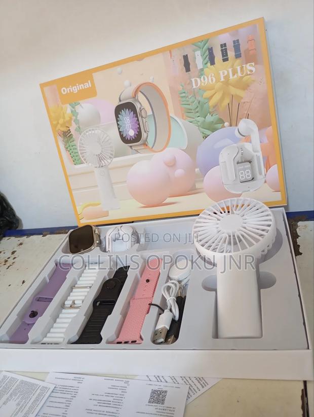 D96 Plus Smartwatch With Airdrop Hand Fan Combo - White · Photo 2