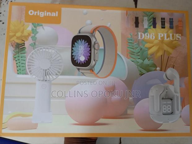 D96 Plus Smartwatch With Airdrop Hand Fan Combo - White · Photo 6