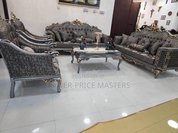 Royal Sitting Room Furniture’S Complete Set · Photo 1