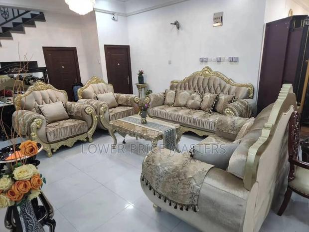 New Royal Furniture Complete Set · Photo 3