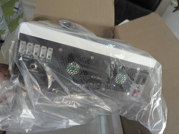 6kw Must Hybrid Inverters · Photo 3