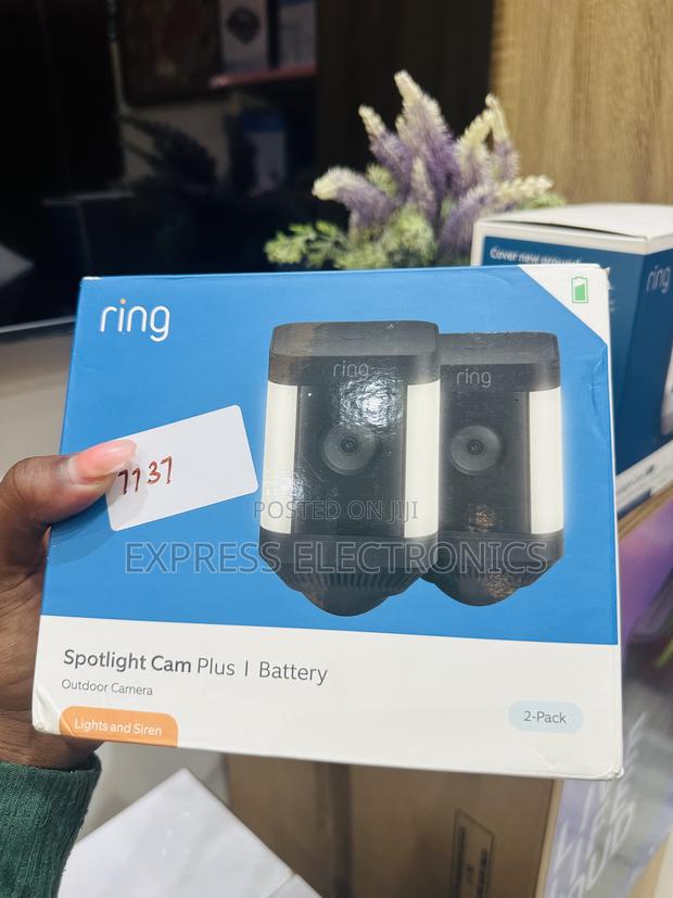 Very Affordable Price Ring 2 In1sportlight Cam Plus/ Battery · Photo 1