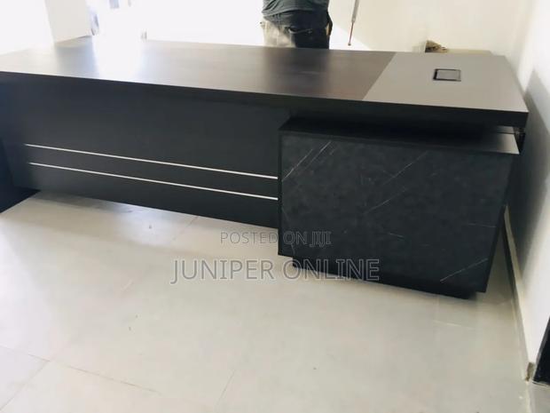 Office Desk Dark Brown Big Boss Table · Photo 2