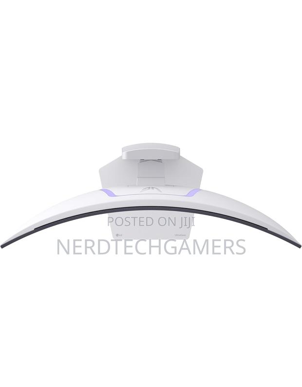 Lg 34-Inch Ultragear Oled Curved Gaming Monitor 240hz · Photo 3