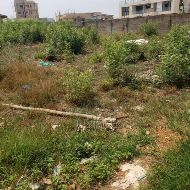 Walled Sea Side 6 Plots of Land Nyanyano Krokrobitey · Photo 2