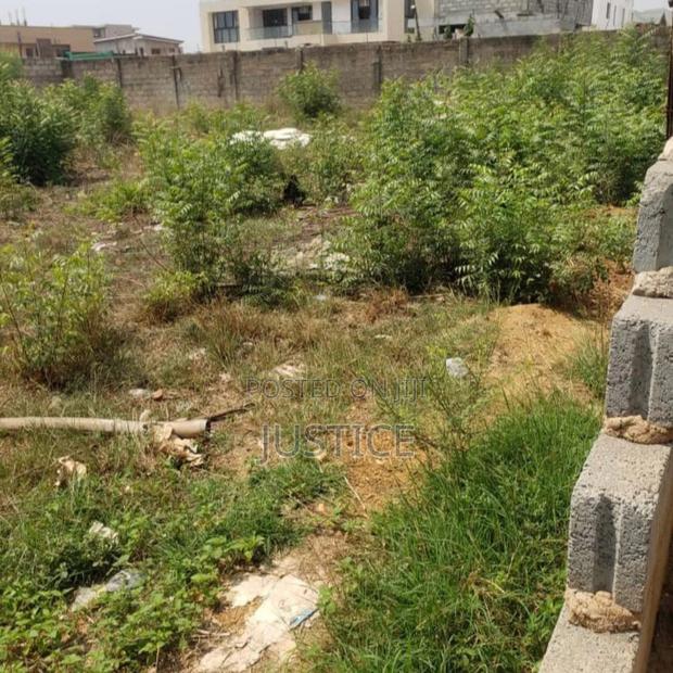 Walled Sea Side 6 Plots of Land Nyanyano Krokrobitey · Photo 4