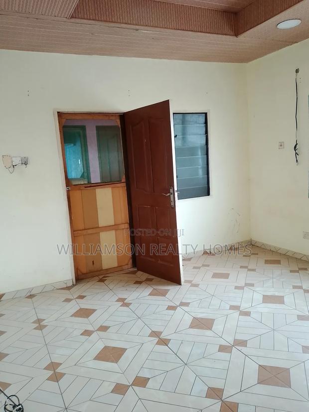 1bdrm Apartment in Junction Mall Area, Spintex for rent · Photo 3
