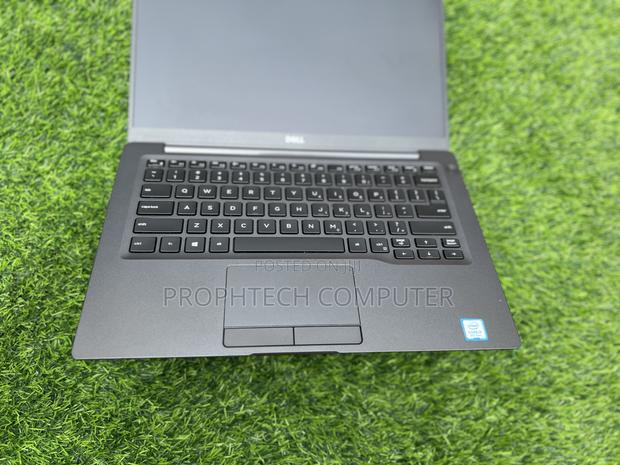 Laptop Dell Latitude 7400 8GB Intel Core I5 SSD 256GB · Photo 2