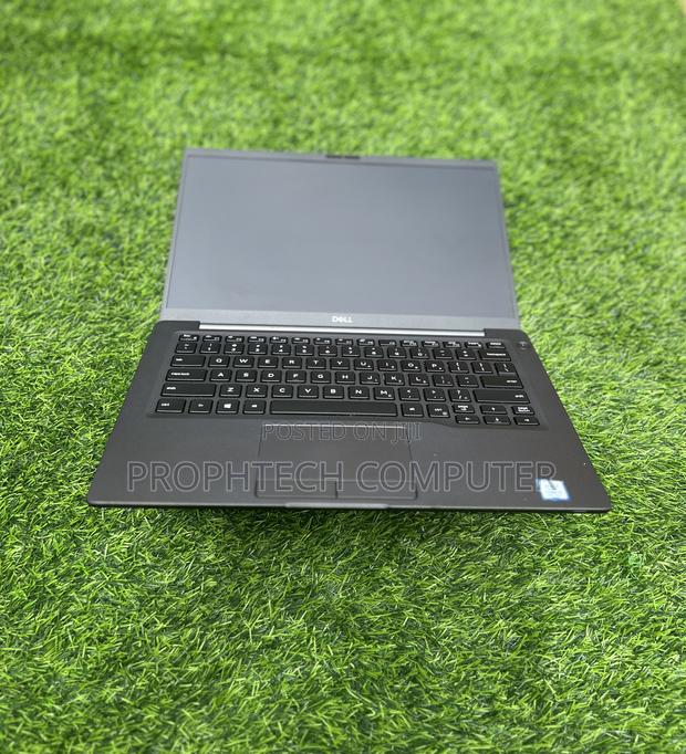 Laptop Dell Latitude 7400 8GB Intel Core I5 SSD 256GB · Photo 4