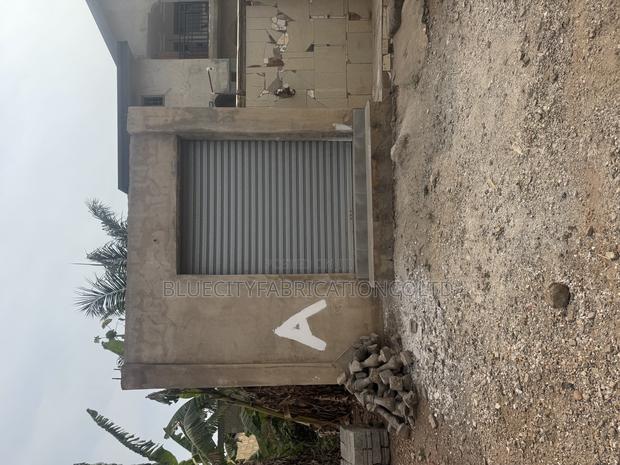 Single Door Shutter Roller · Photo 1