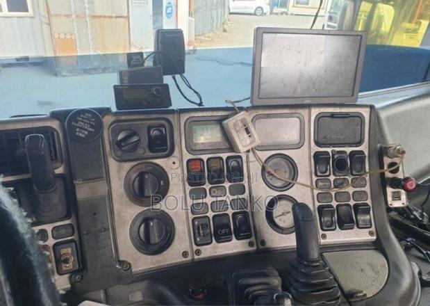 SCANIA 124 L 2010 Model · Photo 5