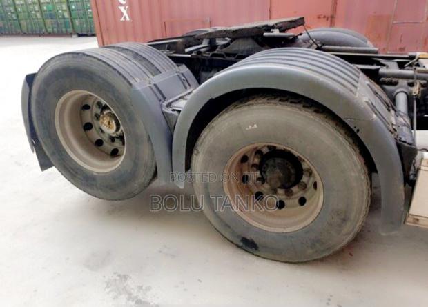 SCANIA 124 L 2010 Model · Photo 6