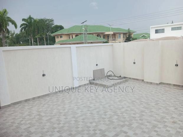 5bdrm House in Unique Key Agency, Airport Residential Area for sale · Photo 4