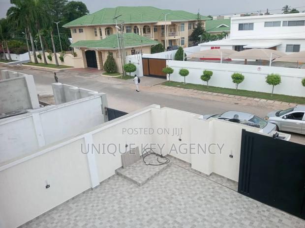 5bdrm House in Unique Key Agency, Airport Residential Area for sale · Photo 7