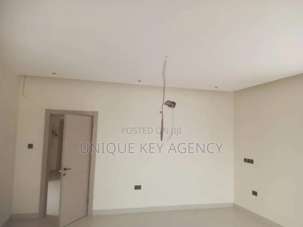 5bdrm House in Unique Key Agency, Airport Residential Area for sale · Photo 8