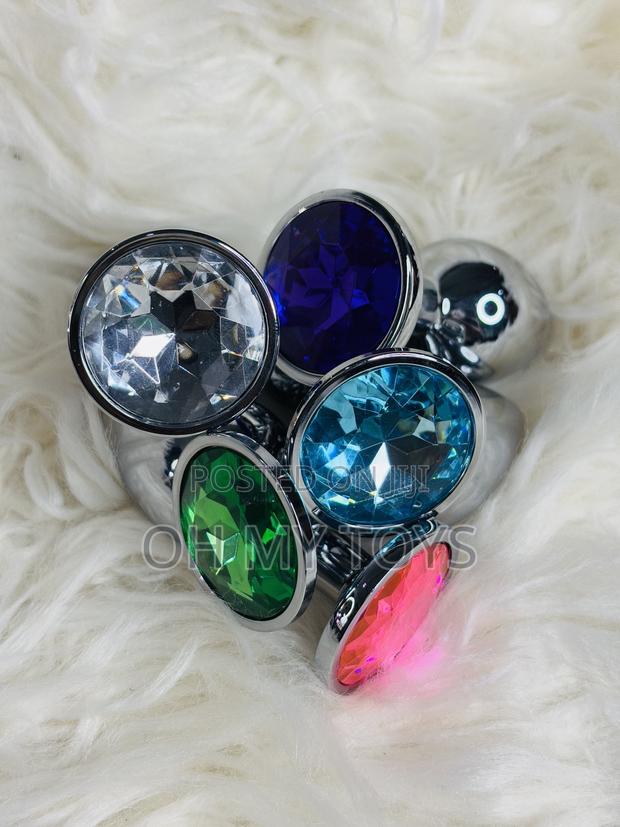 Butt Plug · Photo 3