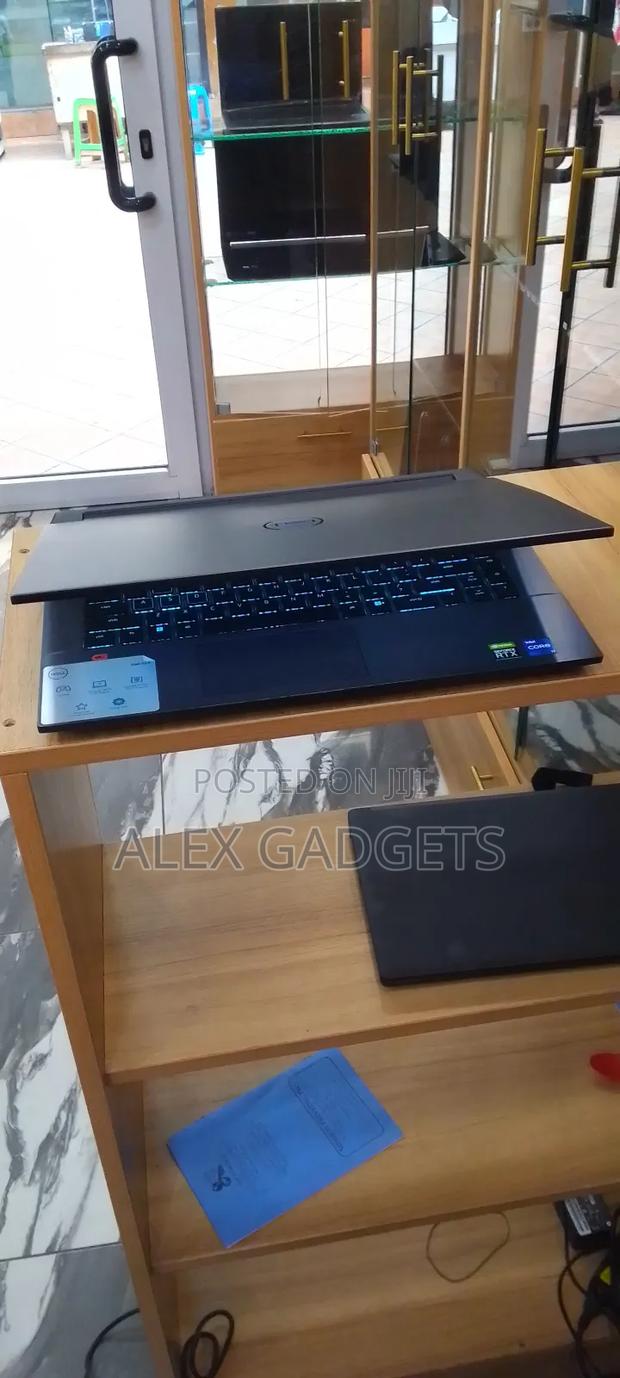 Laptop Dell G16 7620 16GB Intel Core I7 SSD 512GB · Photo 5