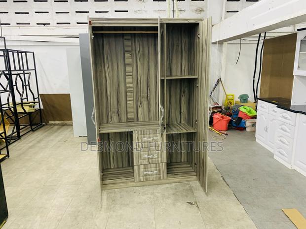 Wardrobe 3 In 1 With A Mirror ( 8153) · Photo 2