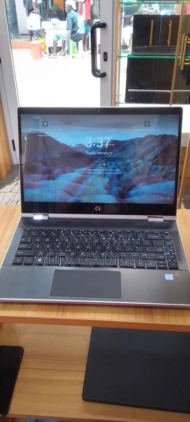 Laptop HP Pavilion X360 8GB Intel Core I3 SSD 256GB · Photo 2