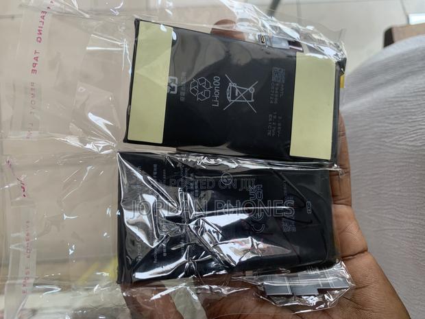 Google Pixel 6 PRO BATTERY · Photo 2