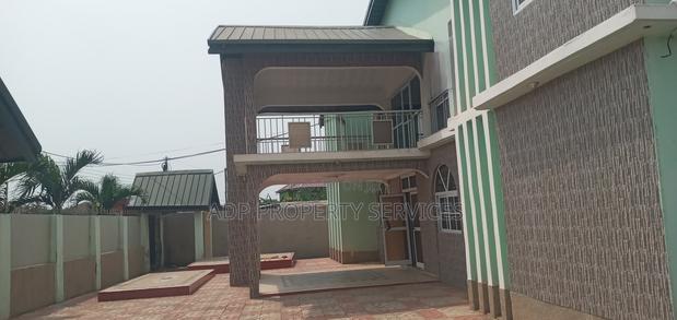 18-Bed en-Suite Commercial Property for Sale — Odorkor Tipper, Accra · Photo 7