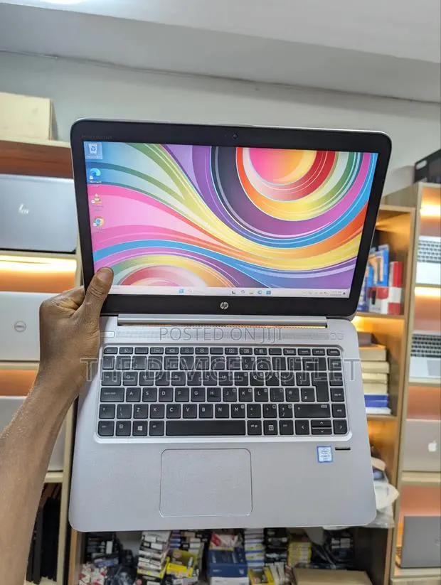 Laptop HP EliteBook Folio 1040 G3 8GB Intel Core i7 SSD 256GB · Photo 1