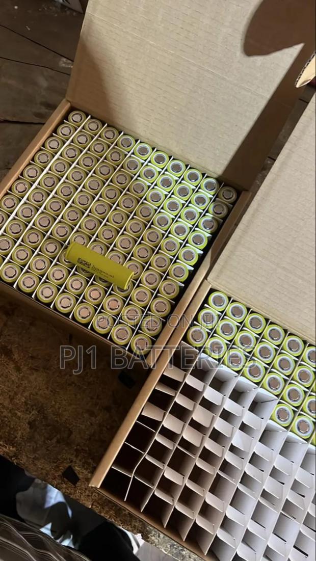 Original 3.7v 18650 Battery · Photo 1