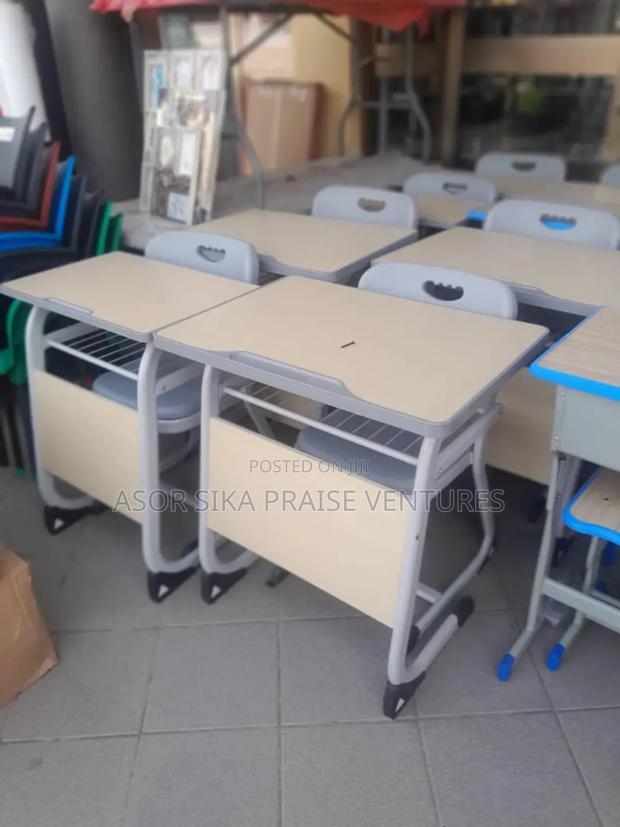 Quality and Affordable Studies Chair · Photo 1