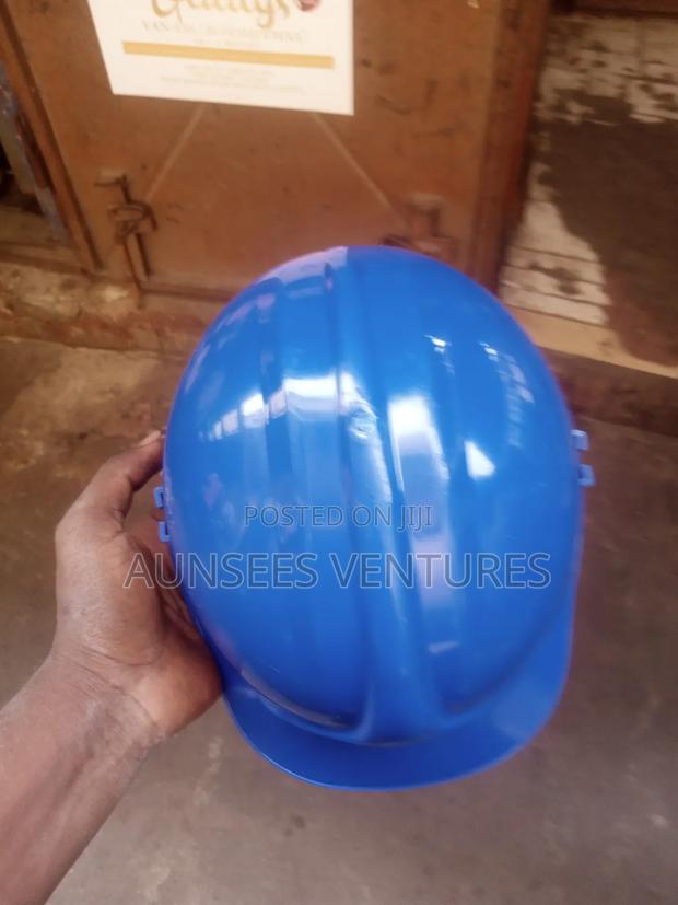 Helmet Equipment · Photo 1