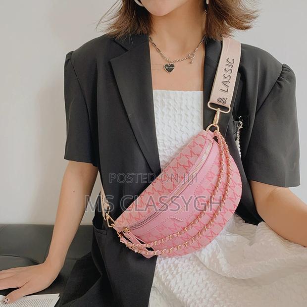 Ladie Shoulder Crossbody Casual Versatile Waist Chest Bag · Photo 4
