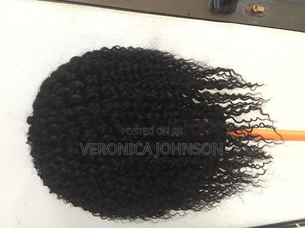 Wet Curls Closure Wig Cap · Photo 2