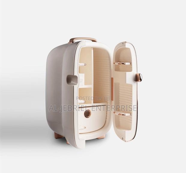 Makeup Storage 12L 42W -Green Lion · Photo 1