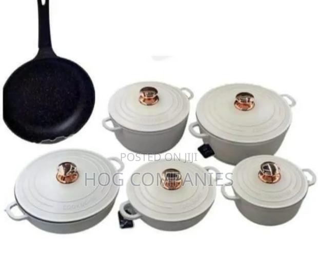 Kitchen 11 Piece Cast Iron Pots Non-Stick Cookware Set · Photo 2