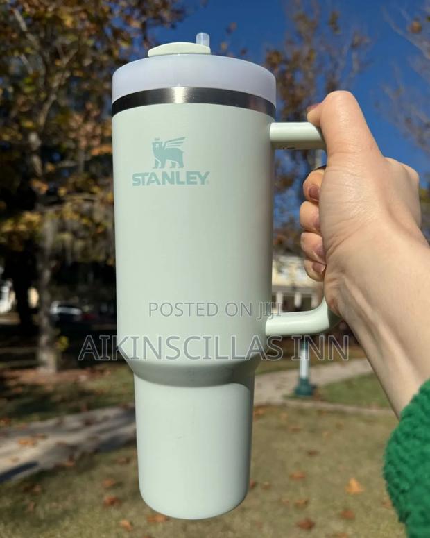 Stanley Cup/Tumbler · Photo 3