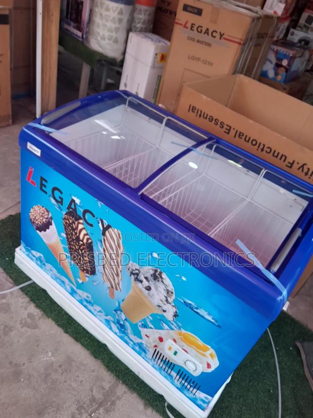 %Legacy Icecream / Display Freezer 258 Litres · Photo 5