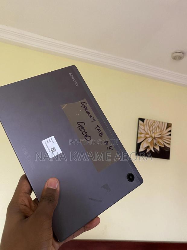 Samsung Galaxy Tab A8 10.5 2021 32 GB Gray · Photo 4