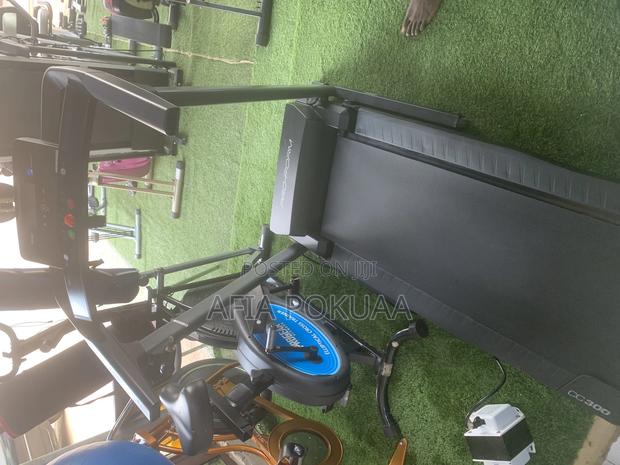 Pro Form Ifit Treadmill 150kg · Photo 6